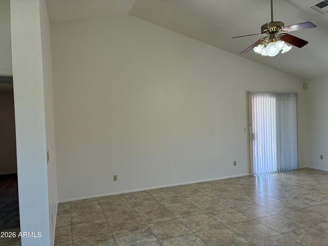 10820 W WAGON WHEEL Drive, Glendale, AZ 85307