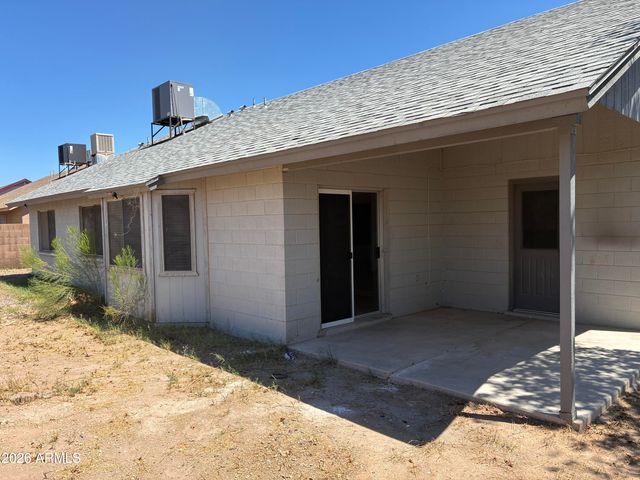 10820 W WAGON WHEEL Drive, Glendale, AZ 85307