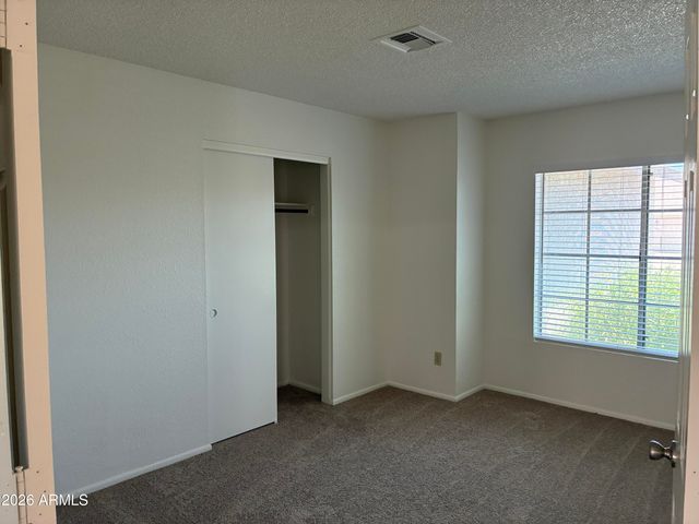 10820 W WAGON WHEEL Drive, Glendale, AZ 85307