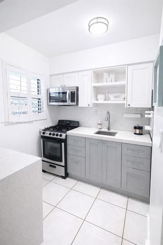 321 Wilson Street A105, Hollywood, FL 33019