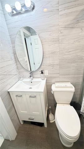 321 Wilson Street A105, Hollywood, FL 33019