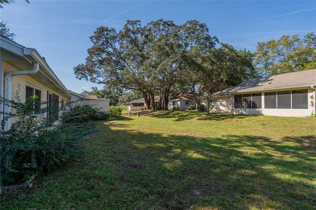 9652 SW 84TH TERRACE E, Ocala, FL 34481