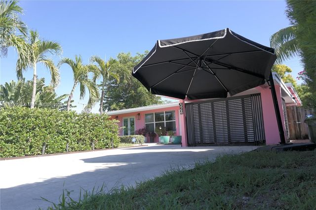 524 NE 27th Dr, Wilton Manors, FL 33334
