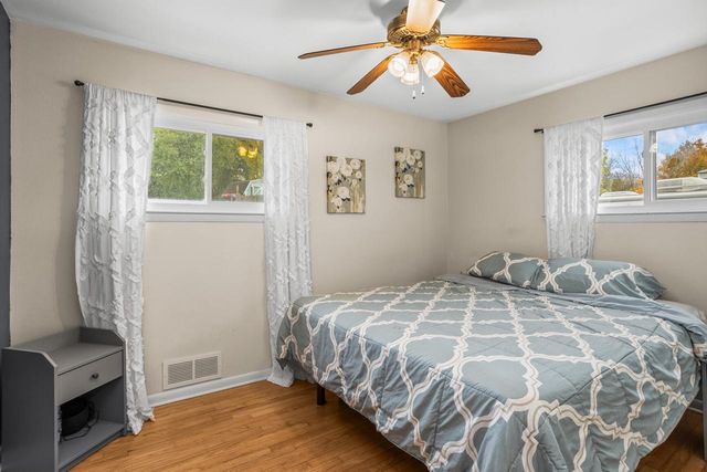 1509 Aldoro DRIVE, Waukesha, WI 53188