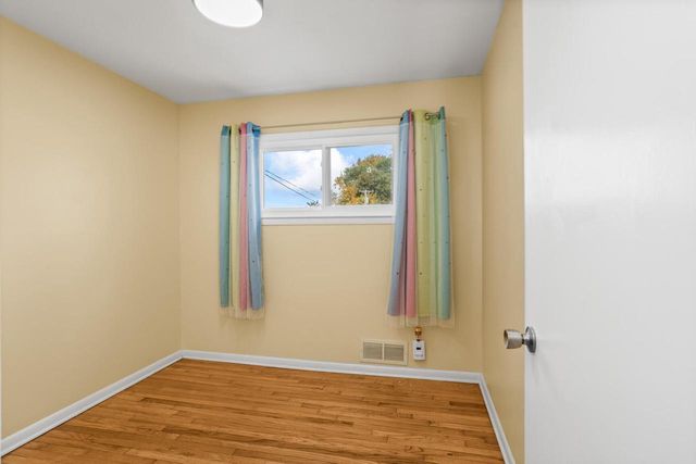 1509 Aldoro DRIVE, Waukesha, WI 53188