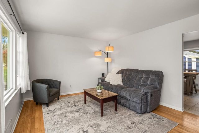 1509 Aldoro DRIVE, Waukesha, WI 53188