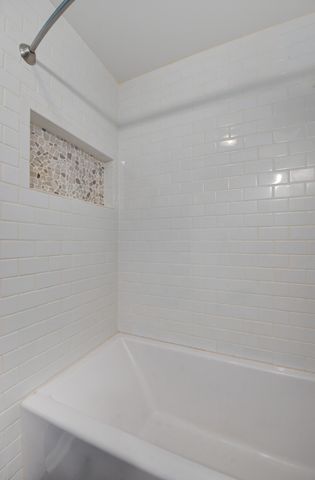 3675 E 32nd Court, Hobart, IN 46342