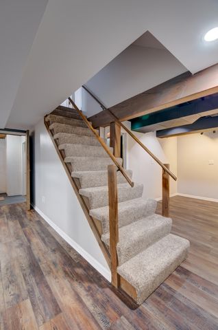 3675 E 32nd Court, Hobart, IN 46342