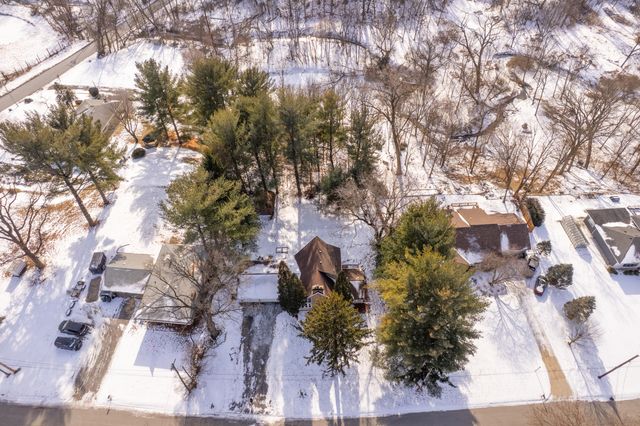 3675 E 32nd Court, Hobart, IN 46342