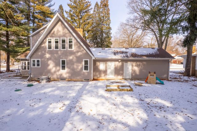 3675 E 32nd Court, Hobart, IN 46342