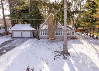 3675 E 32nd Court, Hobart, IN 46342