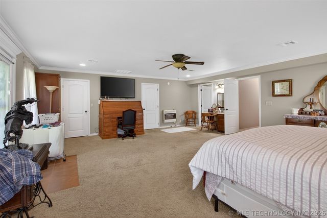 2709 S 34th Road, Locust Grove, OK 74352