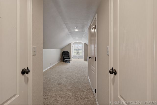 2709 S 34th Road, Locust Grove, OK 74352
