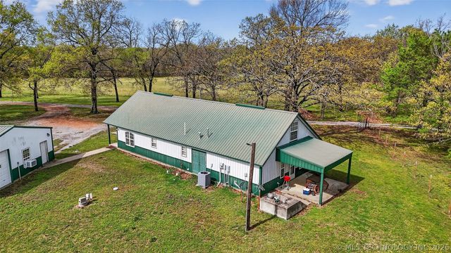 2709 S 34th Road, Locust Grove, OK 74352