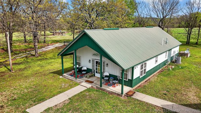2709 S 34th Road, Locust Grove, OK 74352