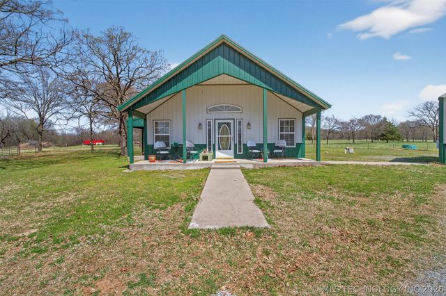 2709 S 34th Road, Locust Grove, OK 74352
