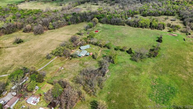 2709 S 34th Road, Locust Grove, OK 74352