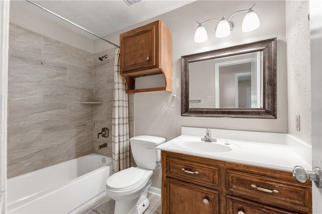 3311 BAHIA, College Station, TX 77840