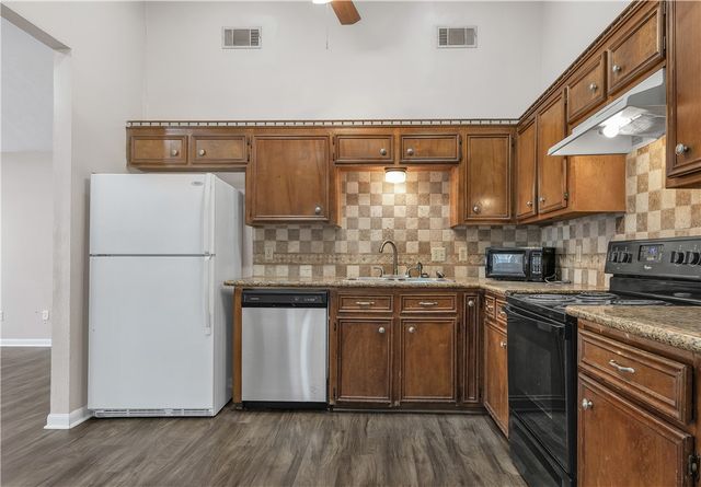 3311 BAHIA, College Station, TX 77840