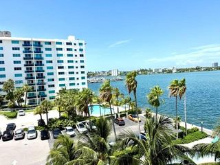 7501 E Treasure Drive 5H, North Bay Village, FL 33141