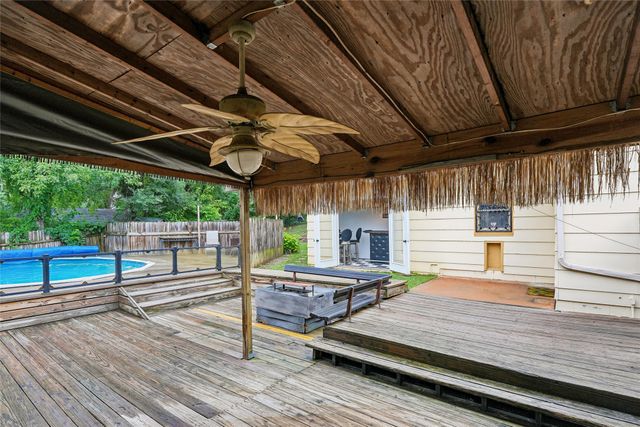 330 Greenfield Parkway, Des Moines, IA 50320