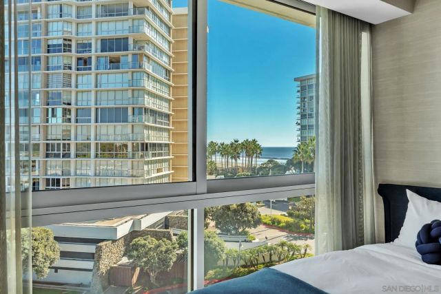 1810 Avenida Del Mundo 403, Coronado, CA 92118