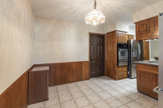 402 Fintona Way, Houston, TX 77015