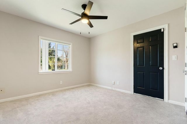 5920 Fern St, Stockton, CA 95207