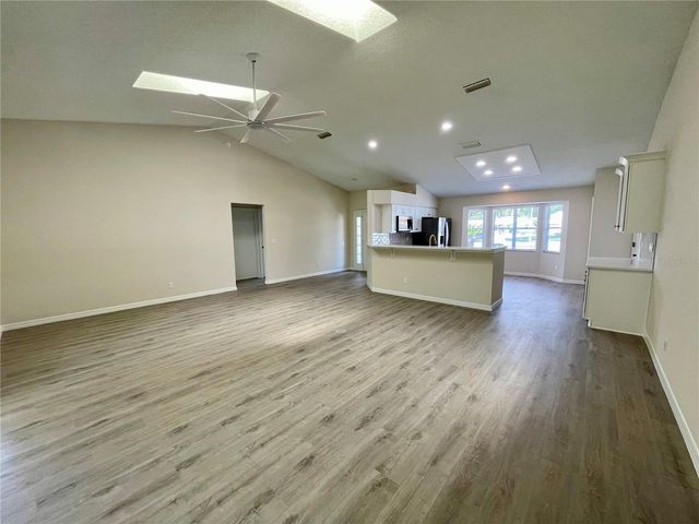 6042 WADE STREET, Leesburg, FL 34748