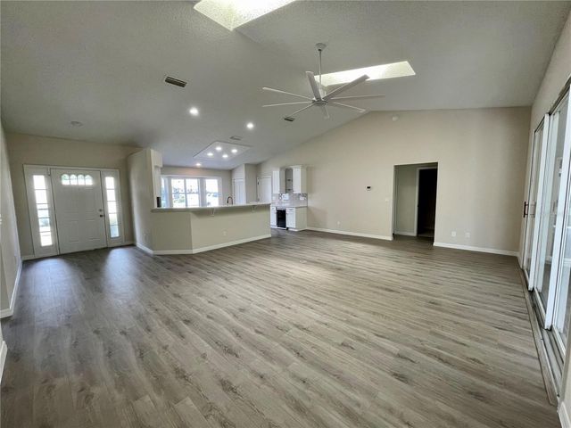 6042 WADE STREET, Leesburg, FL 34748