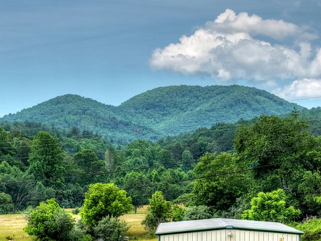 20 Dial Road, Blue Ridge, GA 30513
