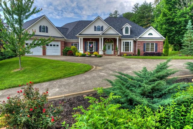 20 Dial Road, Blue Ridge, GA 30513