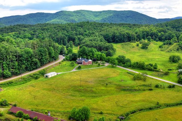 20 Dial Road, Blue Ridge, GA 30513