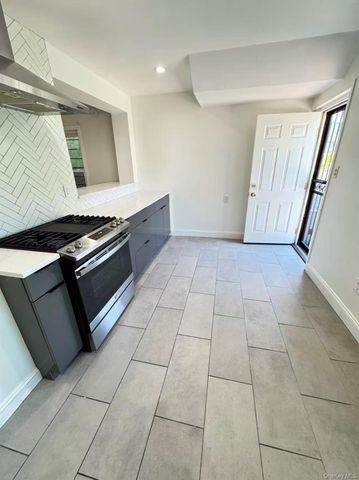 8936 90th Street, Woodhaven, NY 11421