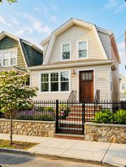 8936 90th Street, Woodhaven, NY 11421