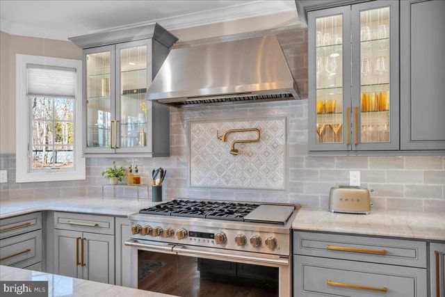 50 CONSTITUTION DR, Southampton, NJ 08088