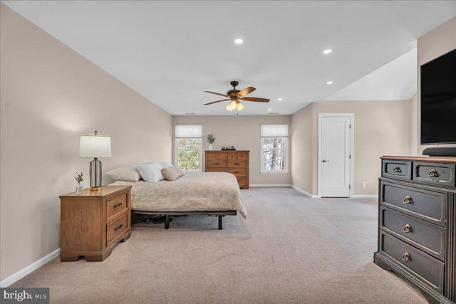 50 CONSTITUTION DR, Southampton, NJ 08088