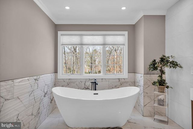 50 CONSTITUTION DR, Southampton, NJ 08088