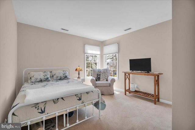 50 CONSTITUTION DR, Southampton, NJ 08088