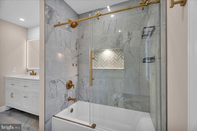 50 CONSTITUTION DR, Southampton, NJ 08088