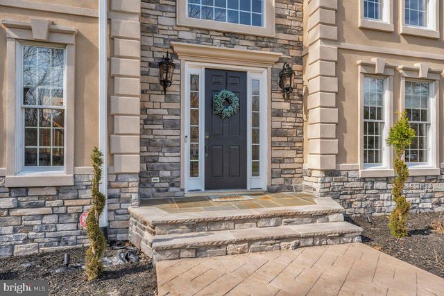 50 CONSTITUTION DR, Southampton, NJ 08088