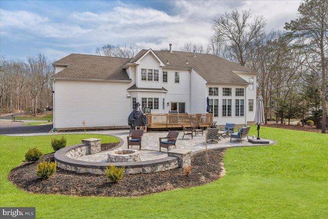 50 CONSTITUTION DR, Southampton, NJ 08088