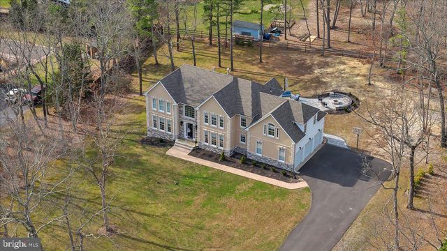 50 CONSTITUTION DR, Southampton, NJ 08088