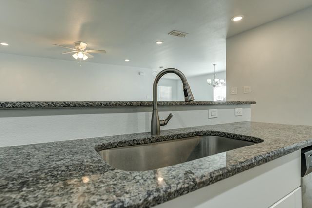 1101 N Englewood Avenue, Lubbock, TX 79416