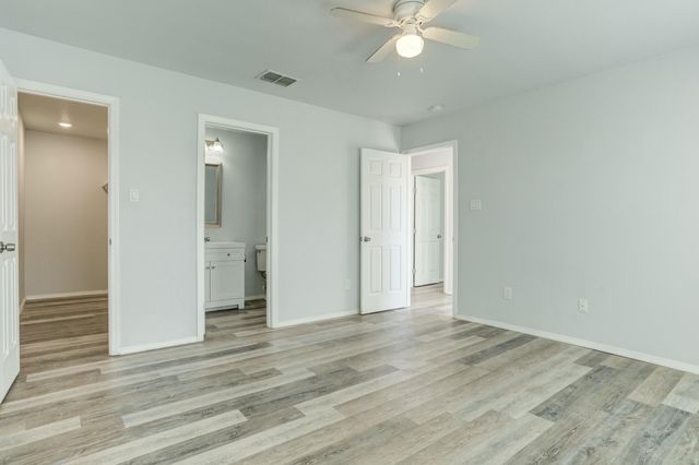 1101 N Englewood Avenue, Lubbock, TX 79416