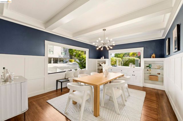 405 Van Buren Ave., Oakland, CA 94610