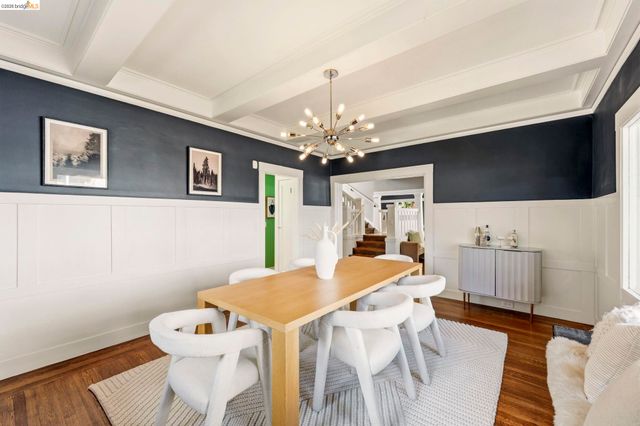 405 Van Buren Ave., Oakland, CA 94610