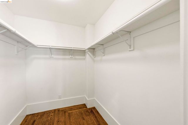 405 Van Buren Ave., Oakland, CA 94610