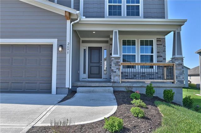 2695 W Park Street, Olathe, KS 66061