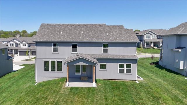 2695 W Park Street, Olathe, KS 66061